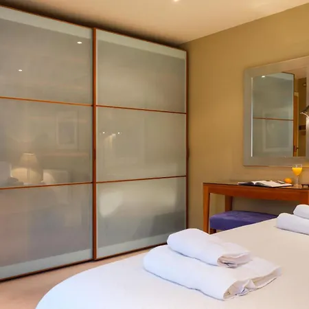 Underscar - Luxury 2 Bed 펜션